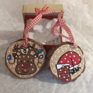 SET of 2 Rustic Woodslice Ornaments